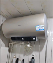 安装热水器